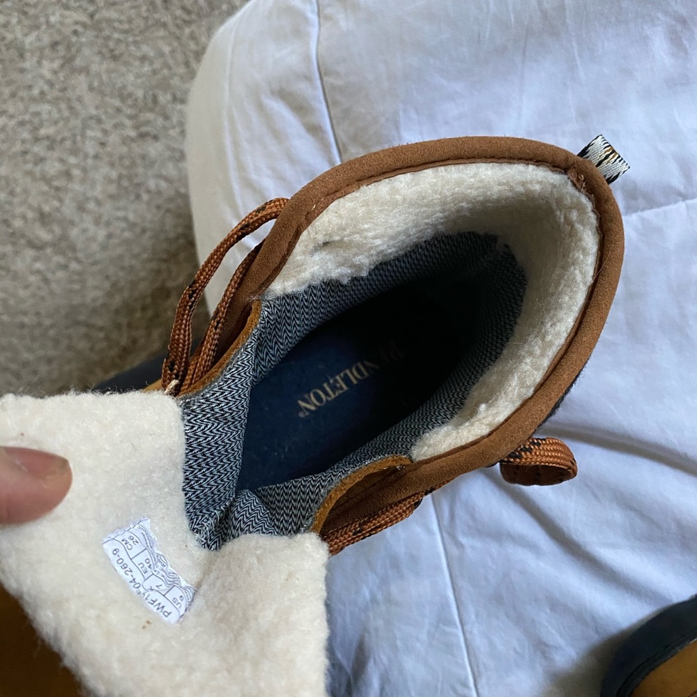 New In Box - Pendleton Wmn’s Torngat Boot - Size 9 - image 7